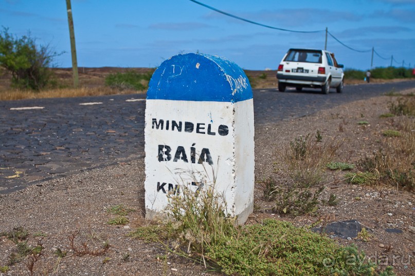 Альбом отзыва "Остров São Vicente, город Mindelo, Cape Verde (2/4)"