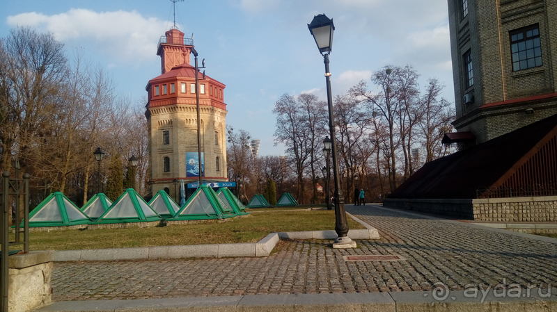 Альбом отзыва "г.Киев, Крещатый парк – театр, лягушка и мост через вечность."