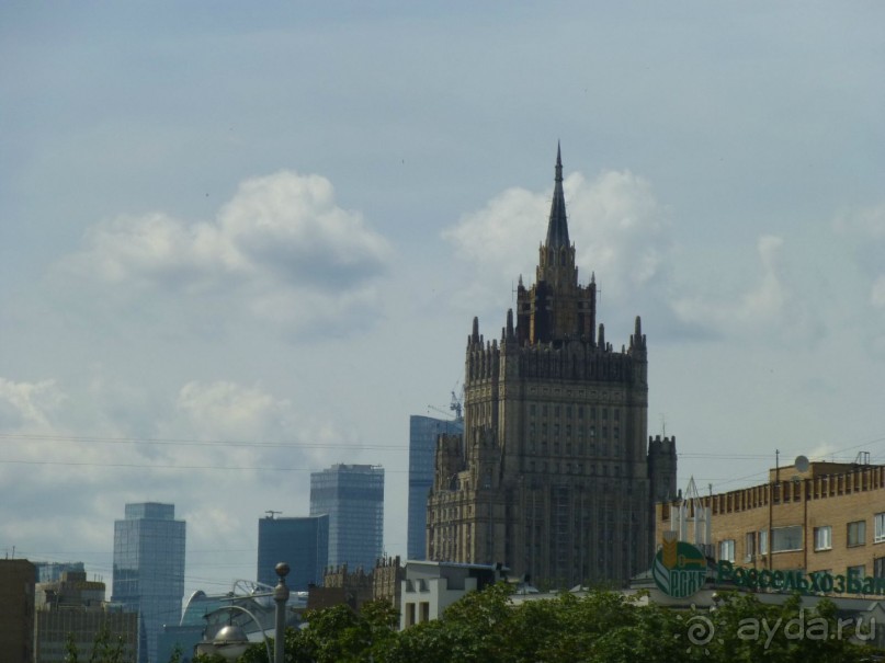 Альбом отзыва "Москва-всё в этом слове! Часть I - Арбат, Бородинская панорама, Храм Спасителя, Кремль и Кр.площадь"