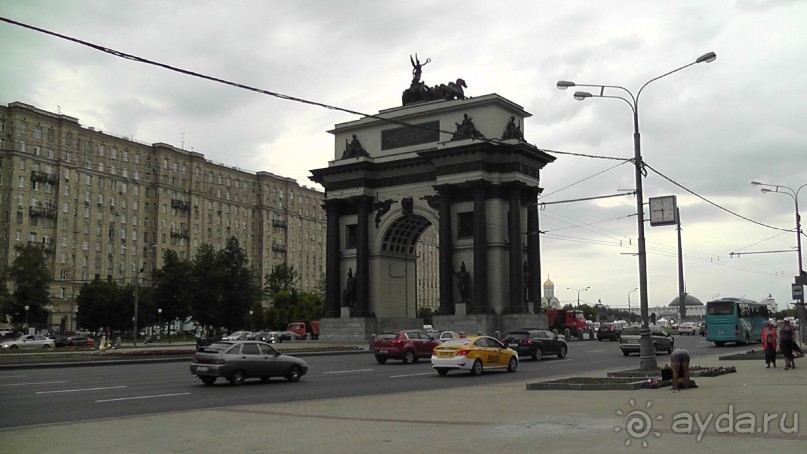 Альбом отзыва "Москва-всё в этом слове! Часть I - Арбат, Бородинская панорама, Храм Спасителя, Кремль и Кр.площадь"