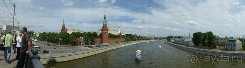 Альбом отзыва "Москва-всё в этом слове! Часть I - Арбат, Бородинская панорама, Храм Спасителя, Кремль и Кр.площадь"