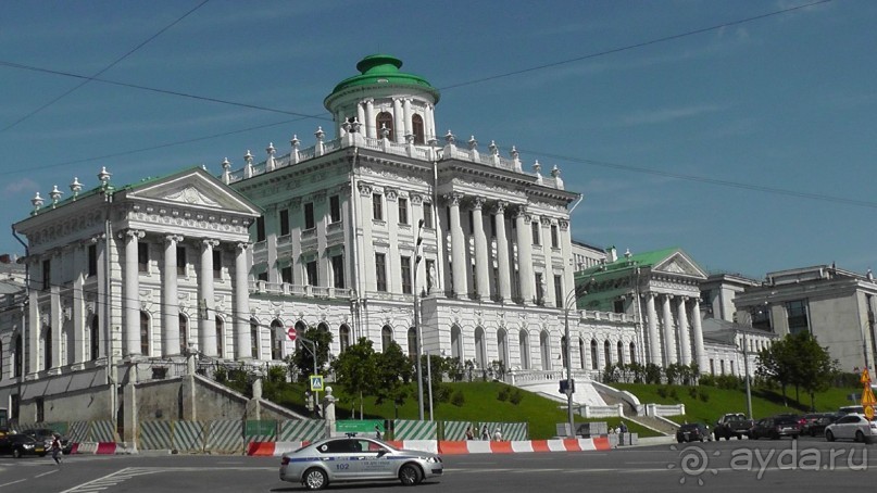 Альбом отзыва "Москва-всё в этом слове! Часть I - Арбат, Бородинская панорама, Храм Спасителя, Кремль и Кр.площадь"