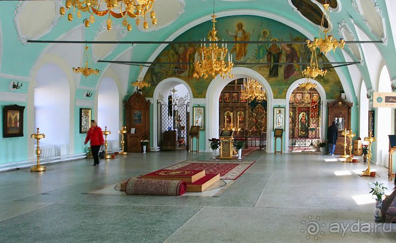 Альбом отзыва "Москва-всё в этом слове! Часть II -Царицыно, Москва-сити, Новодевичий, Высоко-Петровский монастырь "