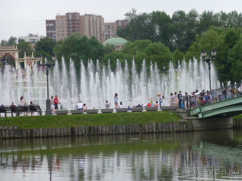 Альбом отзыва "Москва-всё в этом слове! Часть II -Царицыно, Москва-сити, Новодевичий, Высоко-Петровский монастырь "