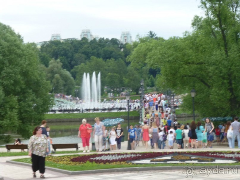 Альбом отзыва "Москва-всё в этом слове! Часть II -Царицыно, Москва-сити, Новодевичий, Высоко-Петровский монастырь "