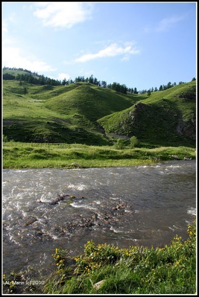 Альбом отзыва "Алтай 2010: В поисках Шамбалы. Часть 4.День 7. И вот они, горы!"