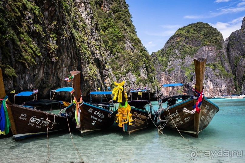 Альбом отзыва "PHUKET PATONG. PHI PHI ISLANDS - ЛОДКИ"