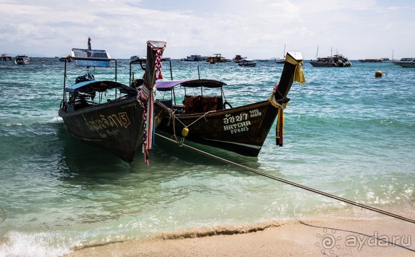 Альбом отзыва "PHUKET PATONG. PHI PHI ISLANDS - ЛОДКИ"