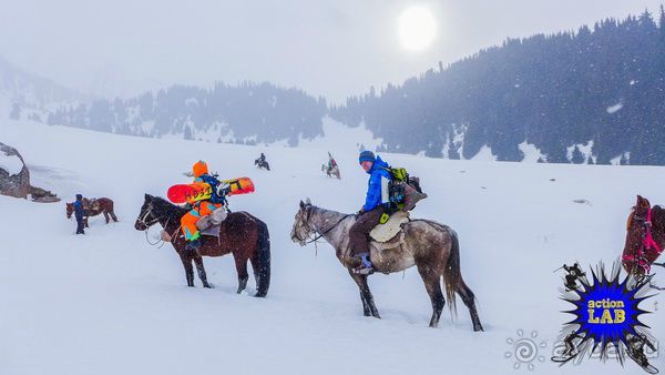 Альбом отзыва "Необычный Фрирайд и Бэккантри в Киргизии. Часть 01: О горнолыжной базе Каракол и климате"