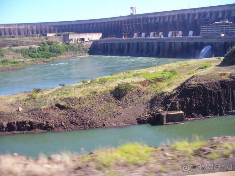 Альбом отзыва "Бразилия по-простому. 4. Парагвай. ГЭС на реке Itaipu"