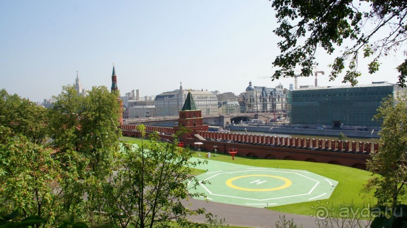 Тайницкий сад в кремле фото