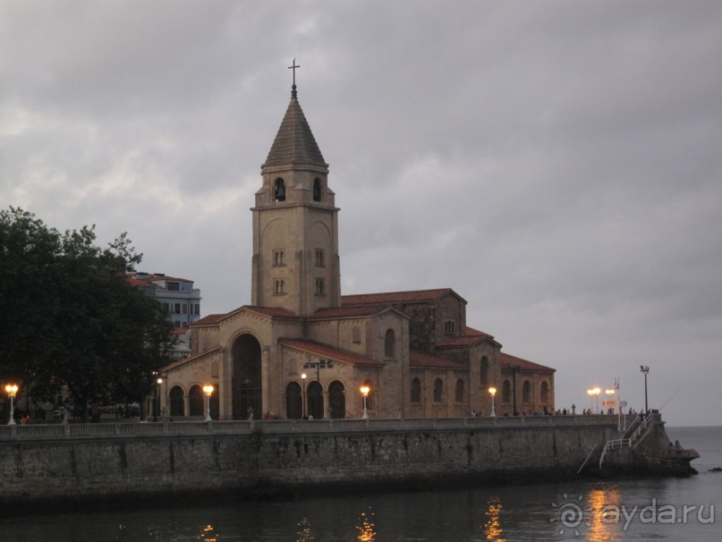 Альбом отзыва "Город у Бискайского залива (Gijon, Spain)"