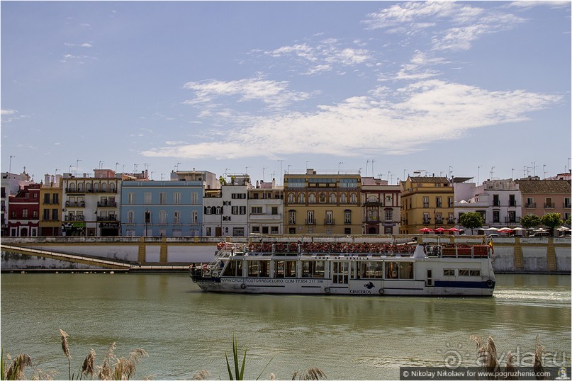 Альбом отзыва "Южная соблазнительница Севилья (Seville, Spain)"