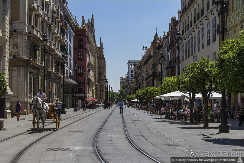 Альбом отзыва "Южная соблазнительница Севилья (Seville, Spain)"