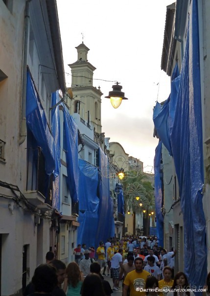 Альбом отзыва "Ла Томатина: не помылишь — не залезешь! (Bunol, Spain)"