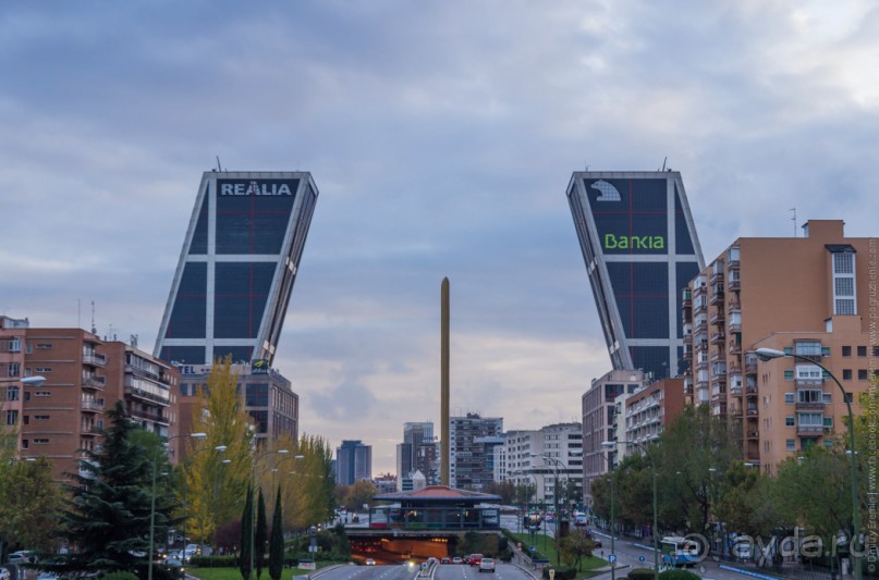 Альбом отзыва "Необычная архитектура Мадрида (Madrid, Spain)"