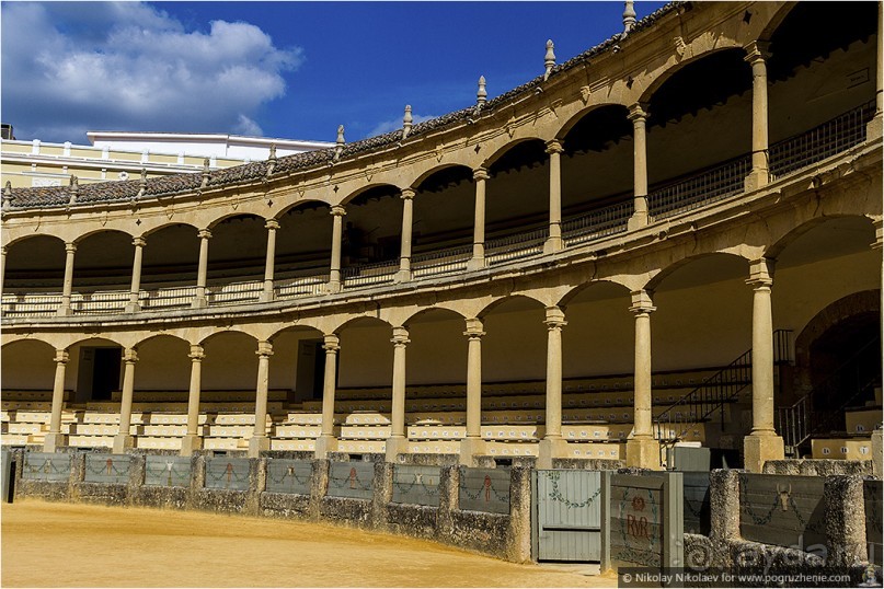 Альбом отзыва "Ронда: испанский рай на скале (Ronda, Spain)"