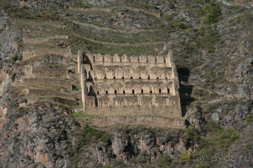 Альбом отзыва "Покорение Америки: Часть 5. День 4: Каменная любовь (Sacred Valley, Peru)"