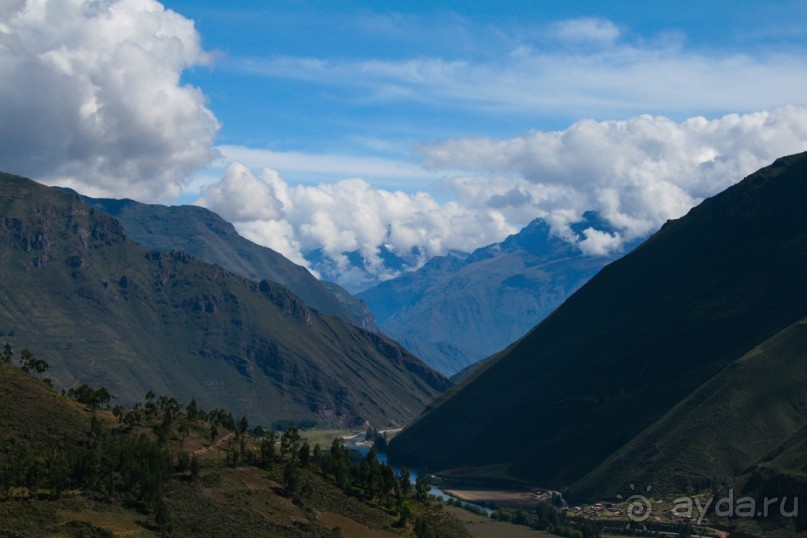 Альбом отзыва "Покорение Америки: Часть 5. День 4: Каменная любовь (Sacred Valley, Peru)"