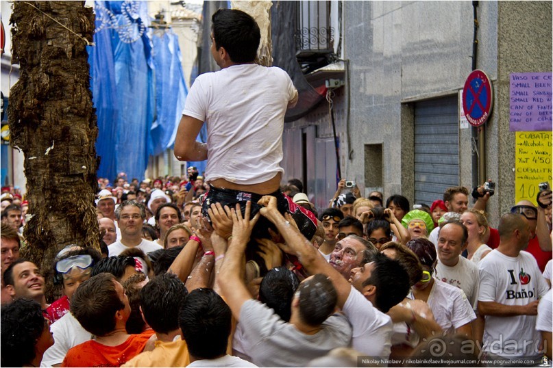 Альбом отзыва "Томатина 2013 (часть 1) (Buñol, Spain)"