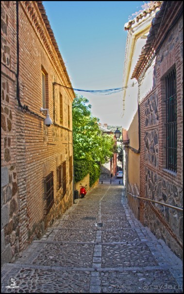 Альбом отзыва "Утро в Толедо (Toledo, Spain)"