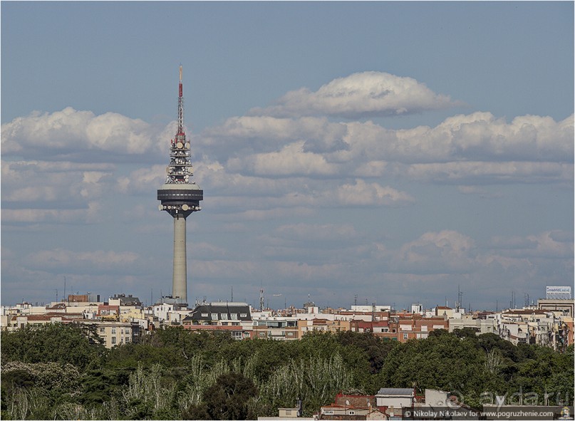 Альбом отзыва "Мадрид сверху (Madrid, Spain)"