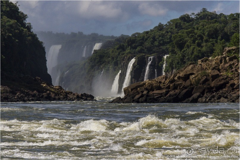 Альбом отзыва "Водопады Игуасу: самое мокрое чудо света (Puerto Iguazu, Argentina)"