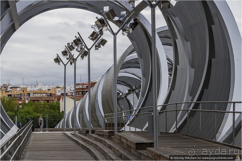 Альбом отзыва "А в Мадриде есть река! (Madrid, Spain)"