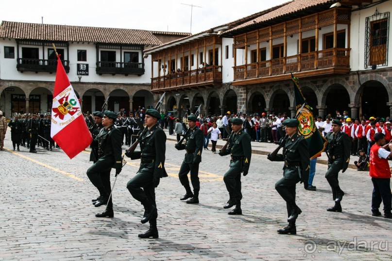 Альбом отзыва "Покорение Америки. Часть 4. День 3: Танцы, кока, высота… (Cuzco, Peru)"