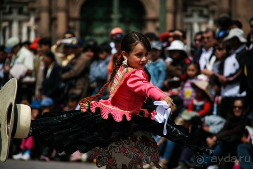 Альбом отзыва "Покорение Америки. Часть 4. День 3: Танцы, кока, высота… (Cuzco, Peru)"