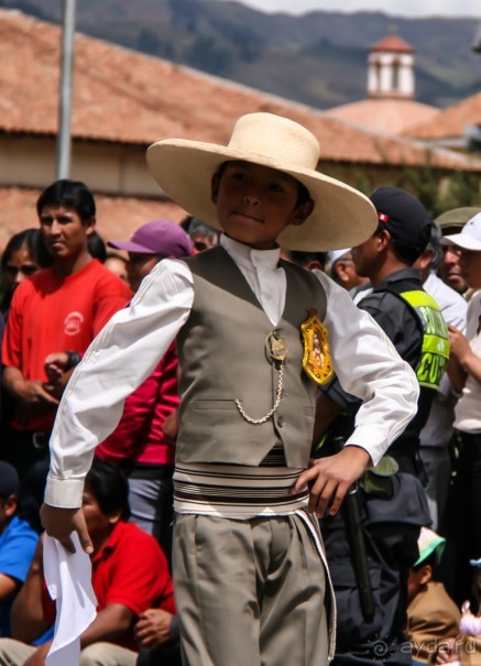 Альбом отзыва "Покорение Америки. Часть 4. День 3: Танцы, кока, высота… (Cuzco, Peru)"