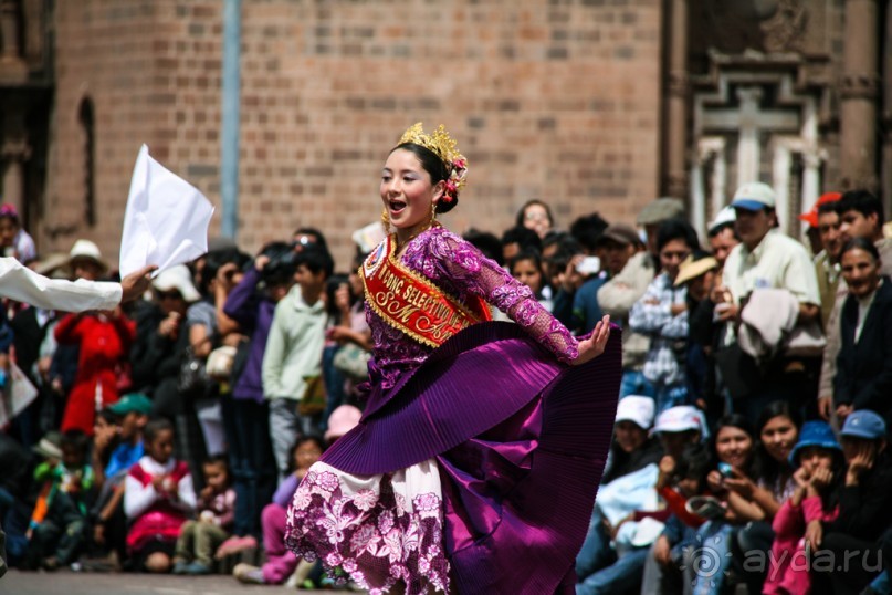 Альбом отзыва "Покорение Америки. Часть 4. День 3: Танцы, кока, высота… (Cuzco, Peru)"