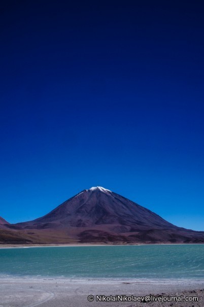 Альбом отзыва "Покорение Америки ч-12. День 10: Марсианская сага 2 (Near Eduardo Avaroa National Reserve, Bolivia)"