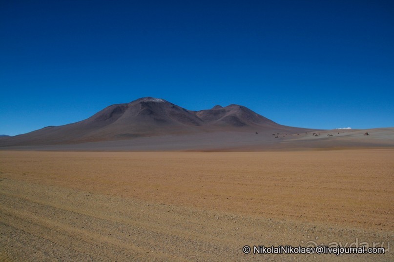 Альбом отзыва "Покорение Америки ч-12. День 10: Марсианская сага 2 (Near Eduardo Avaroa National Reserve, Bolivia)"