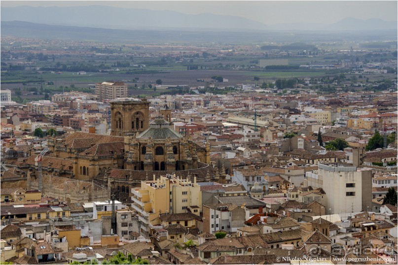 Альбом отзыва "Гранада без туристов (Granada, Spain)"