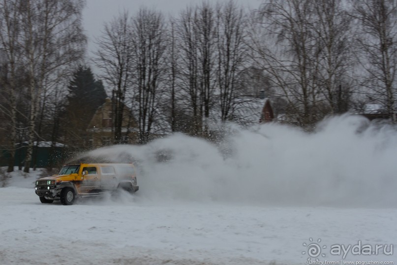 Альбом отзыва "Укрощение Hummer’а: танцы на льду (Kommunarka, Russia)"