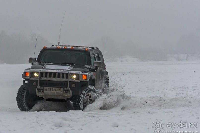 Альбом отзыва "Укрощение Hummer’а: танцы на льду (Kommunarka, Russia)"