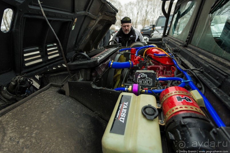 Альбом отзыва "Укрощение Hummer’а: танцы на льду (Kommunarka, Russia)"