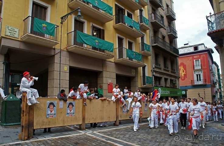 Альбом отзыва "Наперегонки со смертью или Фиеста по-испански, ч. 1 (Pamplona, Spain)"