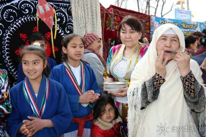 Альбом отзыва "Мягкий ветерок Навруза лелеет наши души"