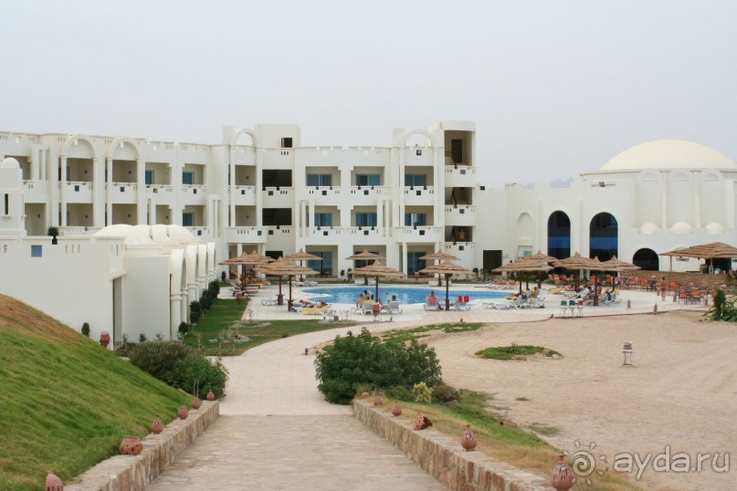 Coral Sun Beach 4 (Safaga)