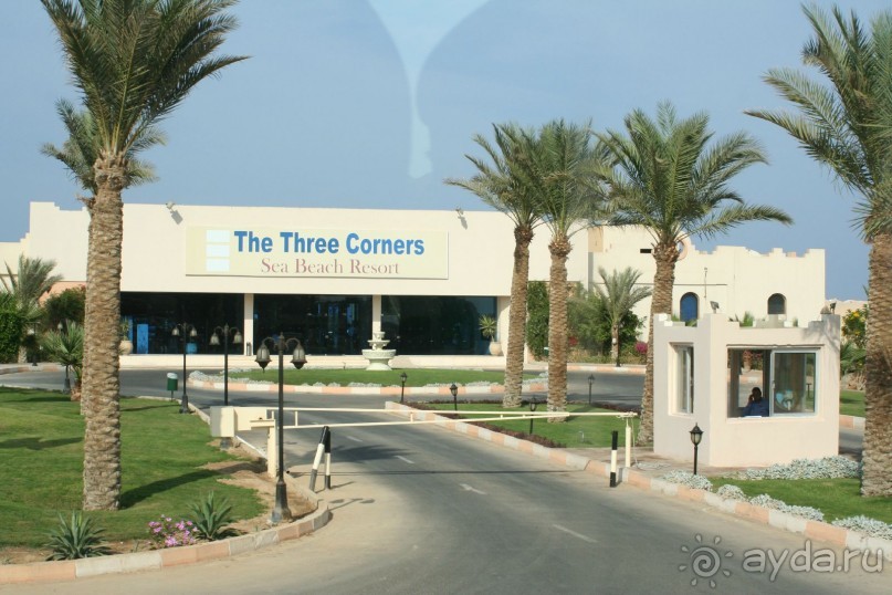 The Three Corners Sea Beach Resort  4