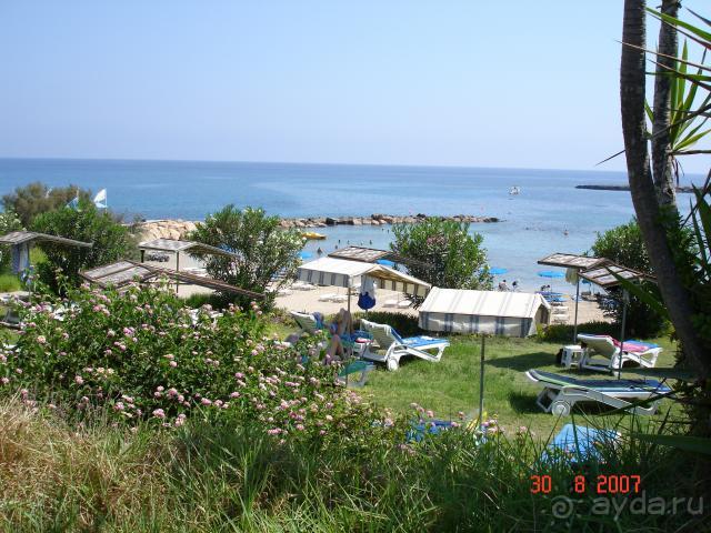 Cavo Maris Beach