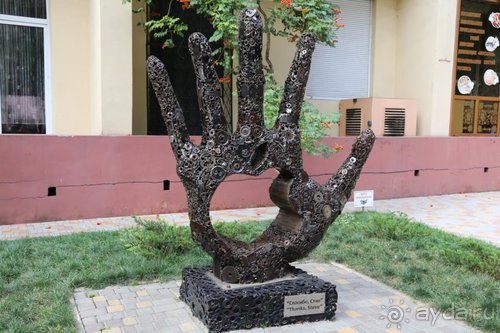 Альбом отзыва "Записки эмигранта. Переезд в Одессу из Горловки (Донецкая область)"