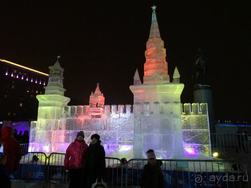 Новогодняя Москва в фотографиях. Январь 2016.