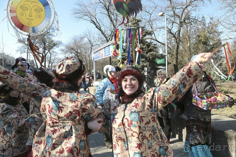 Альбом отзыва "Москва масленичная."