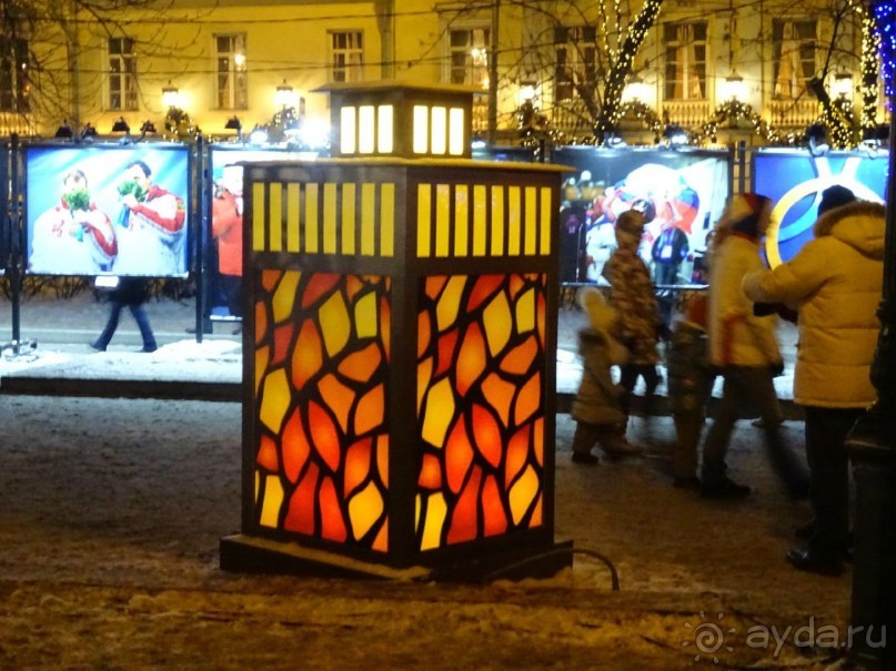 Альбом отзыва "Москва в новогодних подсветках. Январь 2016. Фотогалерея."