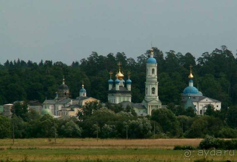 Альбом отзыва "Путешествие на автомобиле :  Калуга-Оптина Пустынь-Шамордино-Козельск."