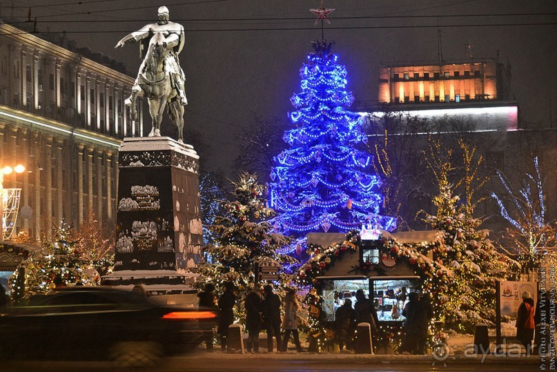 Альбом отзыва "Москва предновогодняя, новогодняя, рождественская. 2016-2017."