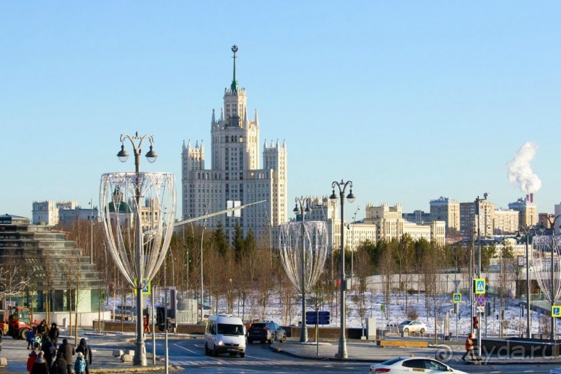 Альбом отзыва "Прогулки по зимней Москве от католического Рождества до Крещения Господня."